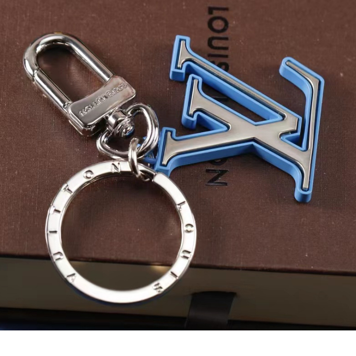 Comes with original packaging lv / louis vuitton Móc Khóa Mới Màu Xanh Lam ➕ Vòng Tay lv Hai Lớp Thiết Kế Chữ Cái Màu Bạc