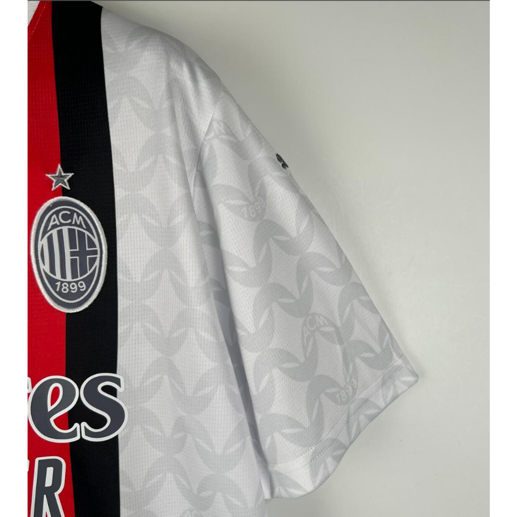 Phụ Kiện Chuyên Dụng Cho Xe Hơi 23 / 24 r. 23 Le O pulisic ac milan Áo Bóng Đá Màu Trắng Phiên Bản Hâm Mộ