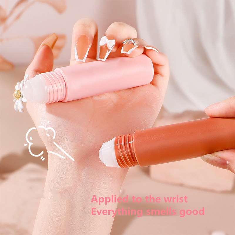 Lọ Nước Hoa Tự Nhiên Lâu Phai Thiết Kế Hình Vuông Nhỏ Gọn Dễ Thương