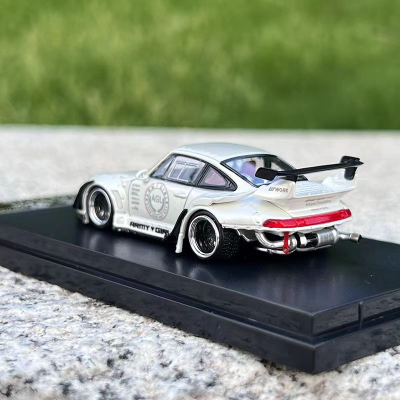 Mô Hình Xe Hơi porsche 911 rwb993 Bằng Hợp Kim Tỉ Lệ 1: 64
