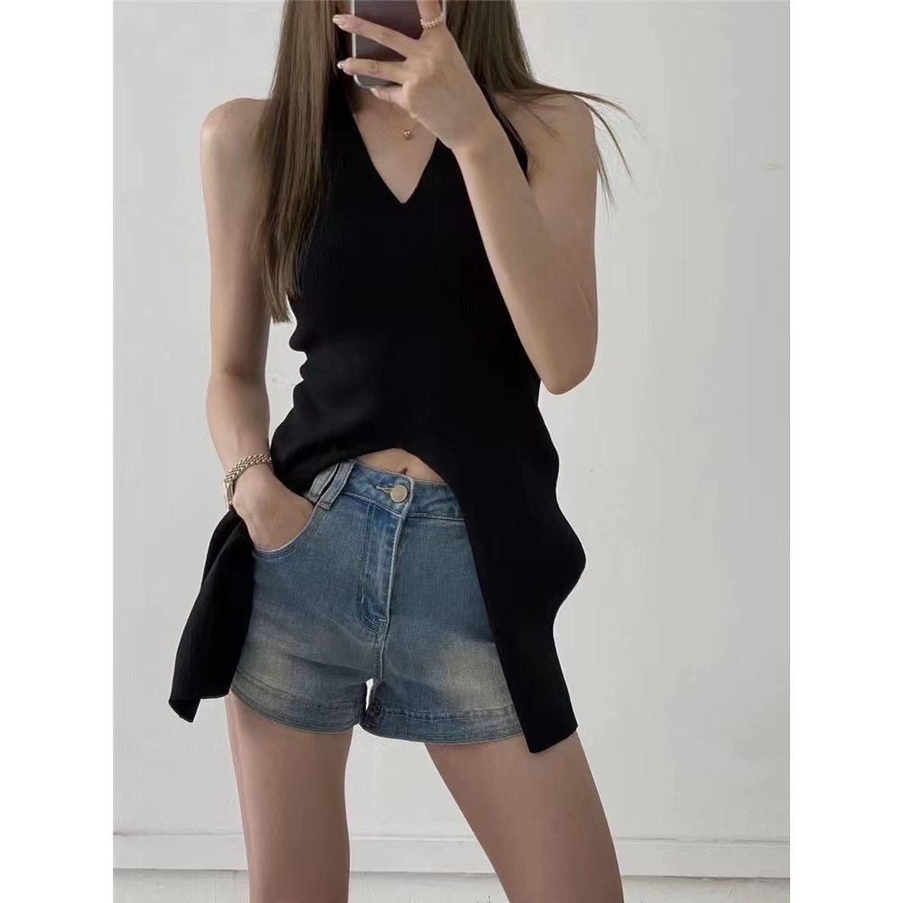 Áo croptop sát nách ZWQFP cổ yếm màu đen phong cách JENNIE