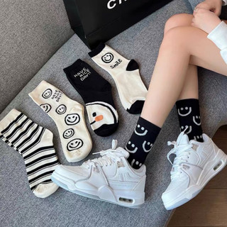 Tất vớ cổ cao nữ mặt cười dễ thương phong cách Hàn Quốc