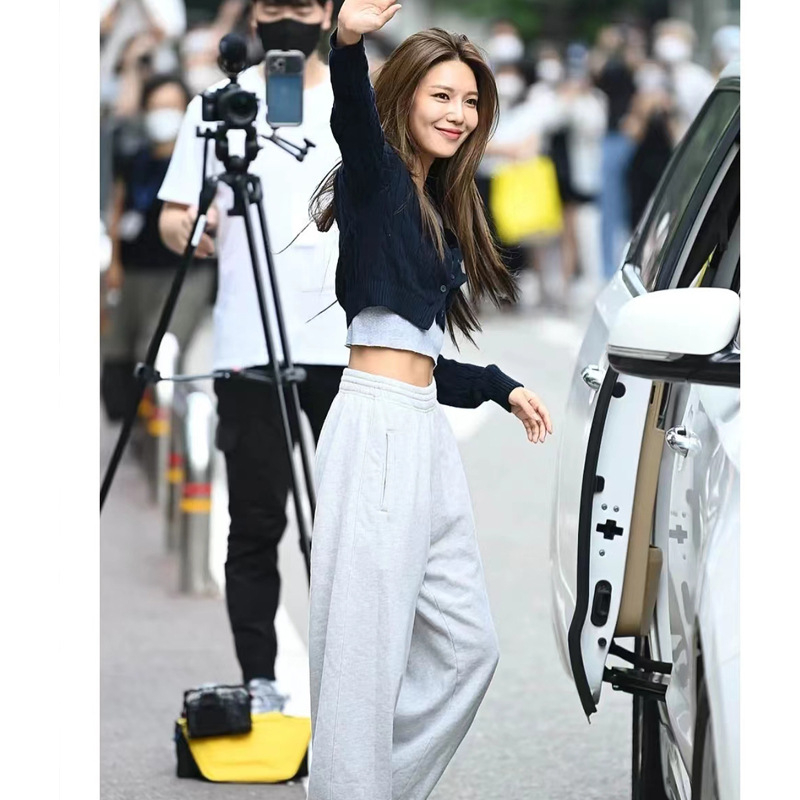 Áo Len Cardigan Nữ Tay Dài Thời Trang Dễ Phối Đồ Nút đơn hàng đầu Áo Len Nữ