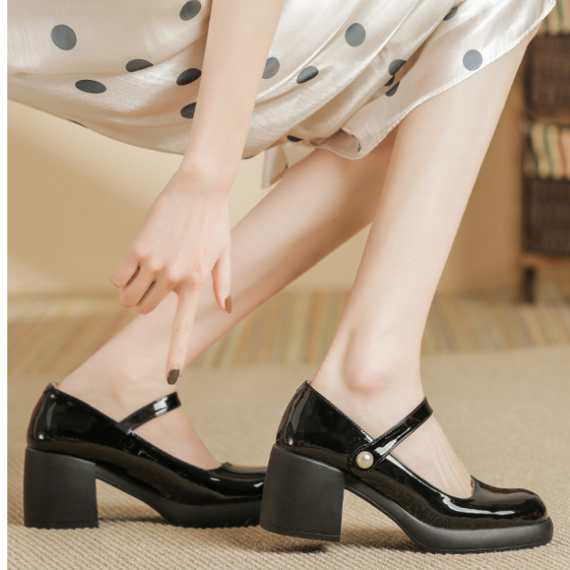 Giày cao gót Dép Giày Cao Gót Mũi Tròn Đế Xuồng Chống Nước Có Khóa Cài Thời Trang Xuân Thu Phong Cách Mới Cho Nữ