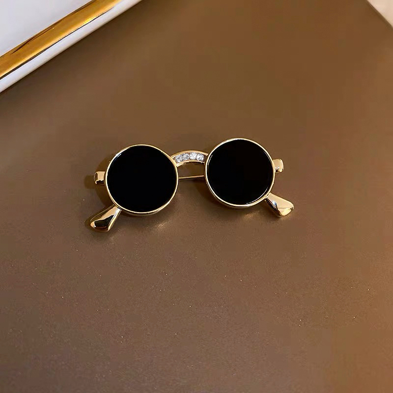 Trâm Cài Áo Hình Kính Mát / Khăn Choàng Phong Cách Hàn Quốc Sáng Tạo