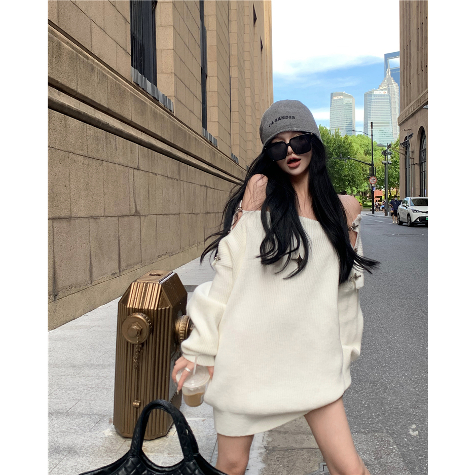 Áo sweater Hàn quốc Nút Kim Loại áo len tay dài Hở Vai Thời Trang Thu Đông Mới Cho Nữ len tăm
