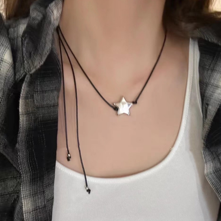 Vòng cổ Hình Ngôi Sao Màu Đen Có Thể Điều Chỉnh Thời Trang Dành Cho Nữ