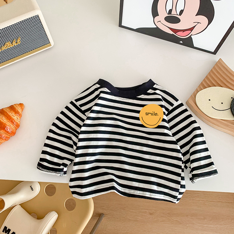 Áo thun dài tay sọc in hình thời trang dễ thương mới mùa thu