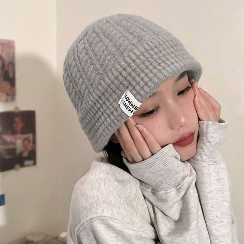 Mũ Len Tai Bèo Giữ Ấm Xinh Xắn Cho Nữ