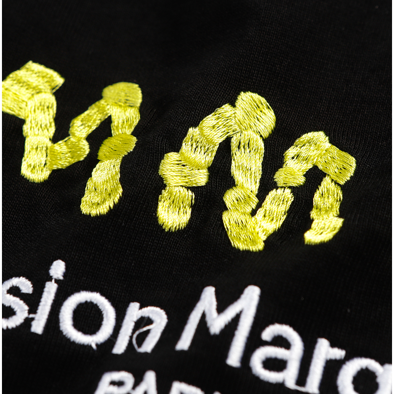 Áo Thun cotton 380g Cổ Tròn Ngắn Tay Thêu Chữ mm6 Phong Cách Đường Phố Mới