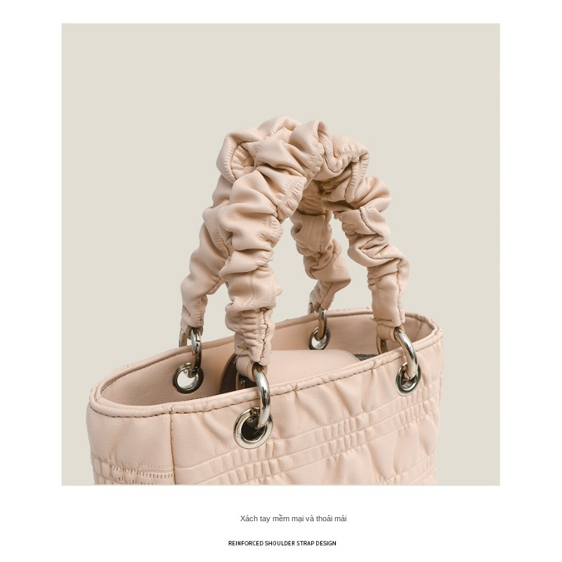 Túi Xách Đeo Chéo Dây Kim Loại Thời Trang Mới Cho Nữ