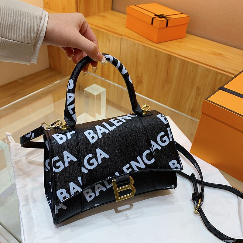 ZHIKOU  túi xách mini nữ túi xách nữ đeo chéo 2023 NEW  Cái mới Độc đáo Stylish Đẹp L90T17K 37Z230911