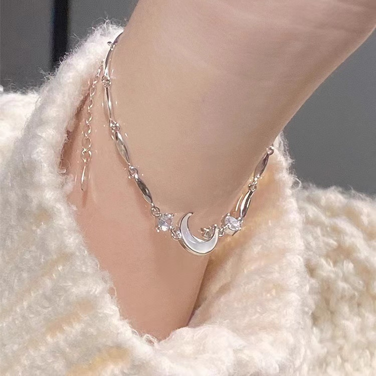 Thời Trang Vòng Tay Hình Mặt Trăng Gợn Sóng Màu Bạc Phong Cách Hàn Quốc Dành Cho Nữ