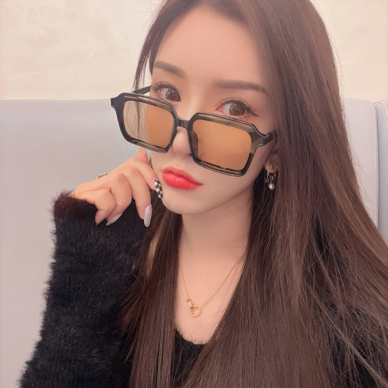 Beautycoco🍊Kính mát, kiếng mát unisex gọng vuông lớn tròng gradient hip hop thời trang mới 2023