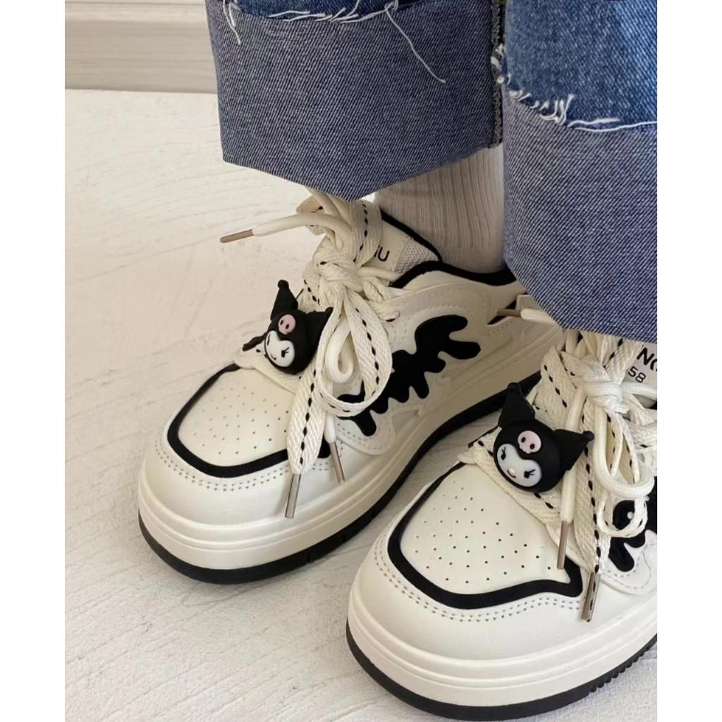 Giày Sneaker Vải kuromi Đáng Yêu Đế Bằng Phối Dây Bản To Giày Thể Thao Kiểu Nữ Mới 2023