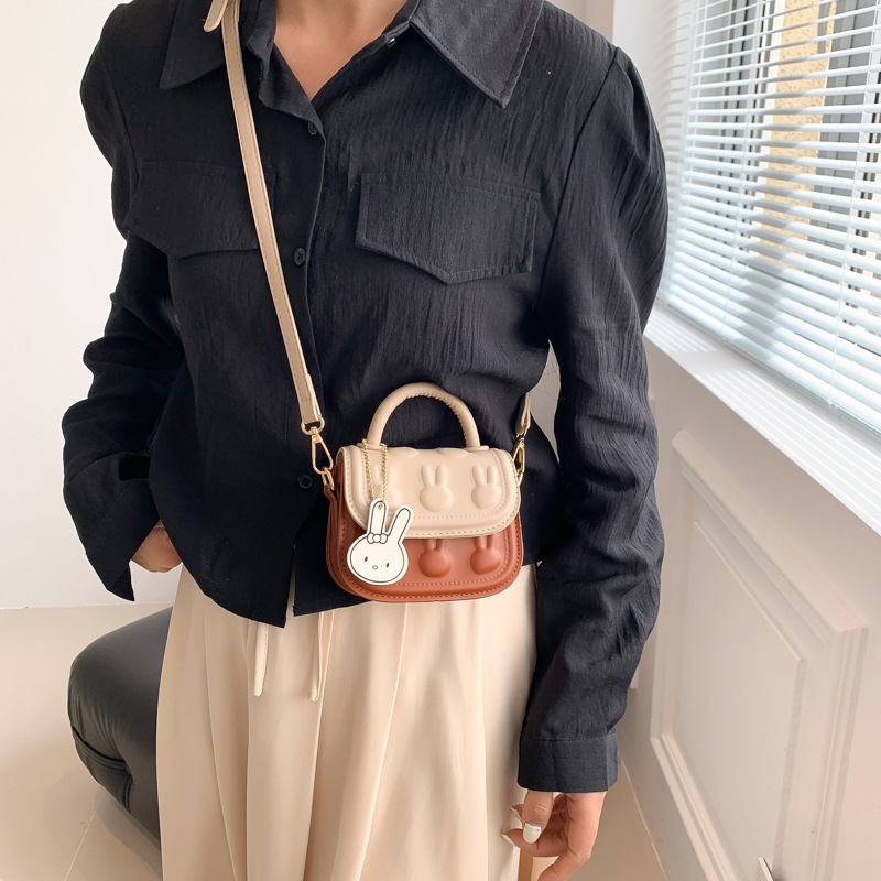 Túi Đeo Chéo Hình Thỏ Dễ Thương Xinh Xắn Cao Cấp