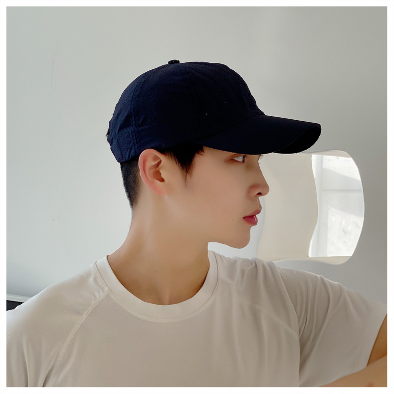 Mũ Lưỡi Trai Thể Thao Chống Nắng Phối Lưới Thoáng Khí Khô Nhanh Cho Nam