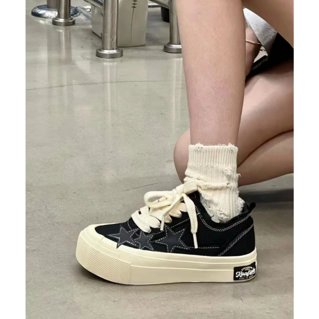 Giày Sneaker ngôi sao Đế Dày Siêu Phong Cách Thời Trang  Đáng Yêu Đế Bằng Phối Dây Bản To Giày Thể Thao Kiểu Nữ Mới 2023