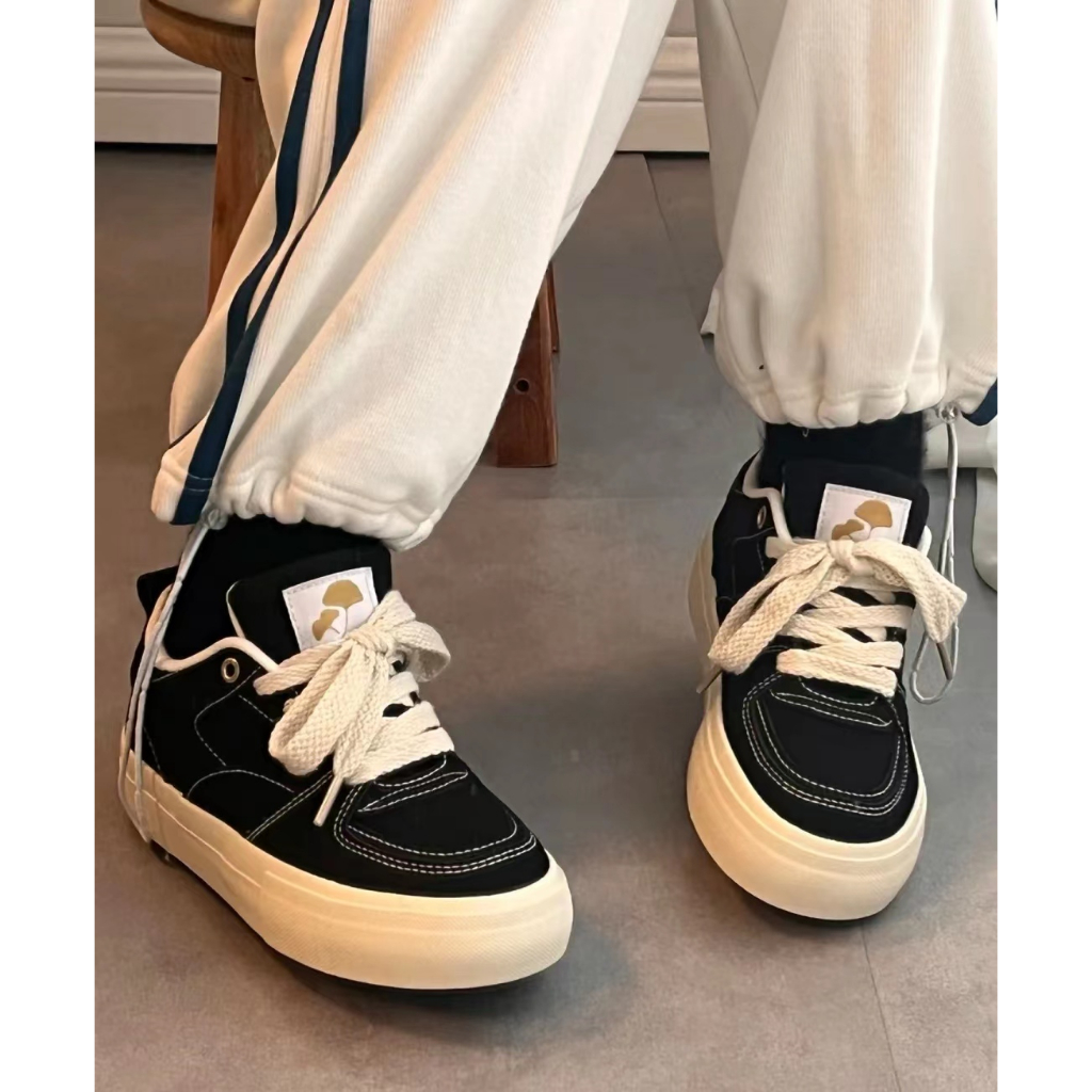 Giày Sneaker Đế  Siêu Nhẹ Phong Cách Thời Trang  Đáng Yêu Đế Bằng Phối Dây Bản To Giày Thể Thao Kiểu Nữ Mới 2023