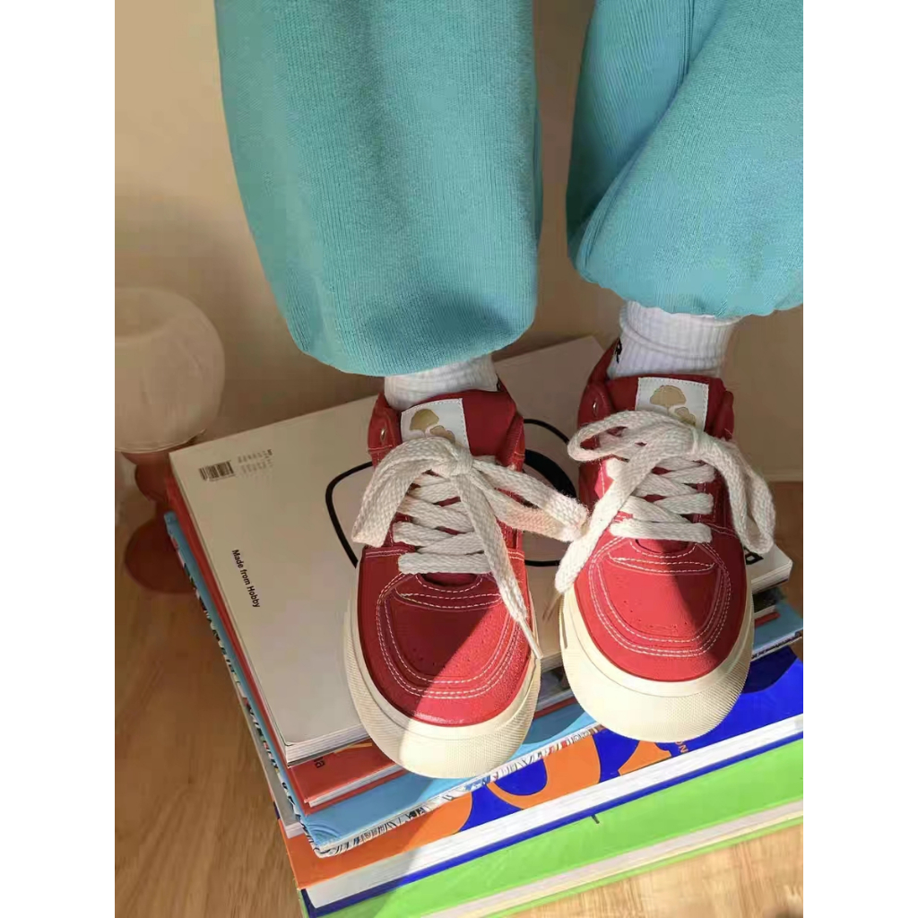 Giày Sneaker Đế  Siêu Nhẹ Phong Cách Thời Trang  Đáng Yêu Đế Bằng Phối Dây Bản To Giày Thể Thao Kiểu Nữ Mới 2023