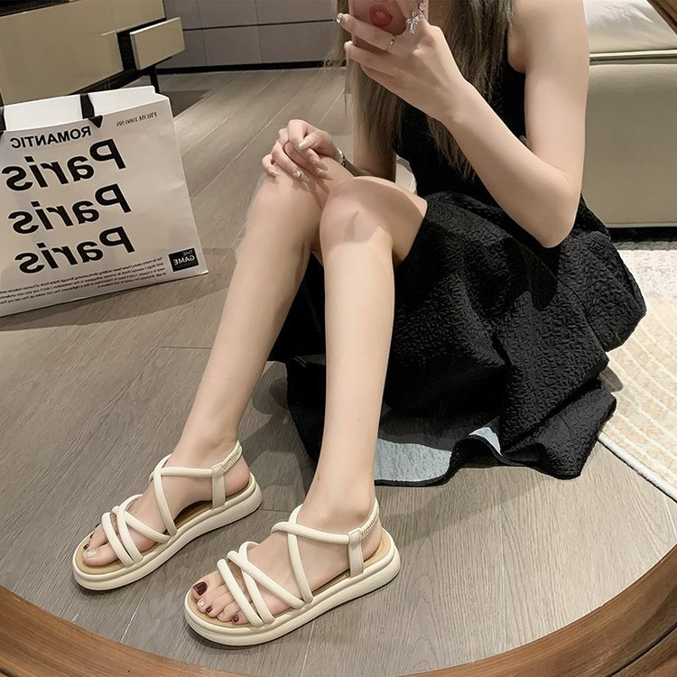 Sandal nữ đế cao 4.5cm 2023 quai da dây chéo và xỏ ngón charm nhẫn siêu xinh size 35-40