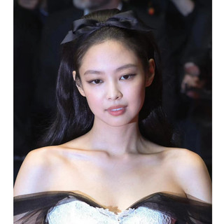 1 băng đô cài tóc lụa đen