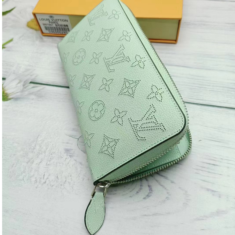 Ví Da Thật Mềm Đục Lỗ Có Khóa Kéo In Họa Tiết lv louis vuitton Chính Hãng m61867