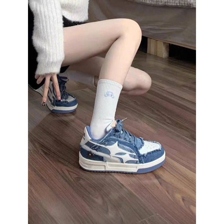 Giày bánh mì, giày trắng nữ, mềm mại và thoáng khí, giày vải thời trang, giày thể thao thông thường đế dày