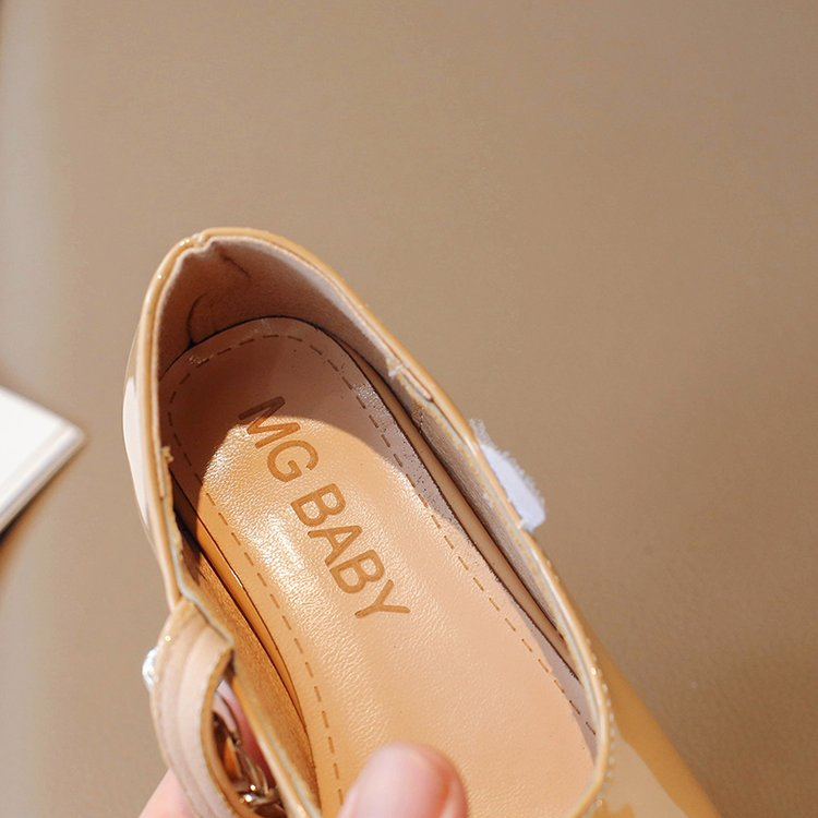 Hàng Có Sẵn Giày Đế Bằng Nhẹ Và Thoải Mái Thời Trang Thường Ngày Cho Bé Trai Và Bé Gái