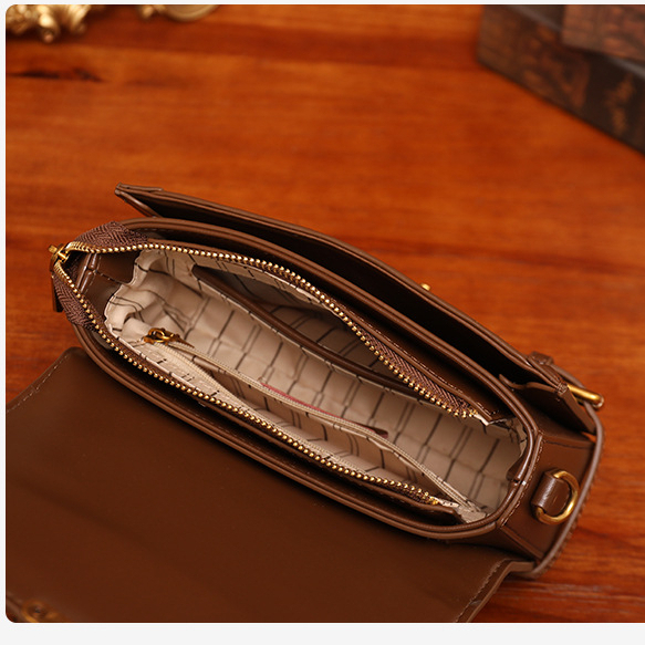 Niche Túi Xách Đeo Vai Hình Vuông Cỡ Nhỏ Họa Tiết Kẻ Sọc Phối Màu Tương Phản Thời Trang 2023 Cho Nữ