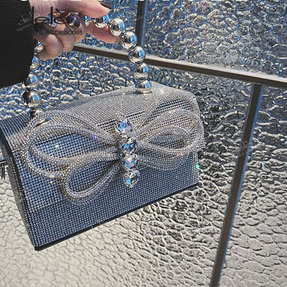 Dela Túi Đeo Chéo Đính Nơ Kim Cương Lấp Lánh Sang Trọng