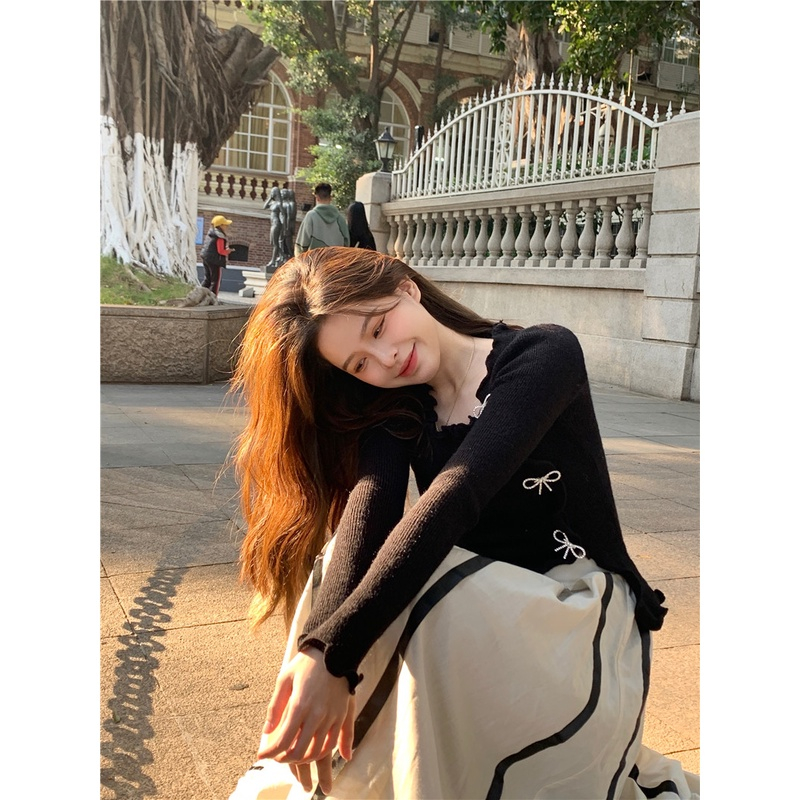 Áo sweater Dệt Kim Tay Dài Thiết Kế Không Đều Hai Bên niche Thời Trang Mới 2023 Dành Cho Bạn Nữ