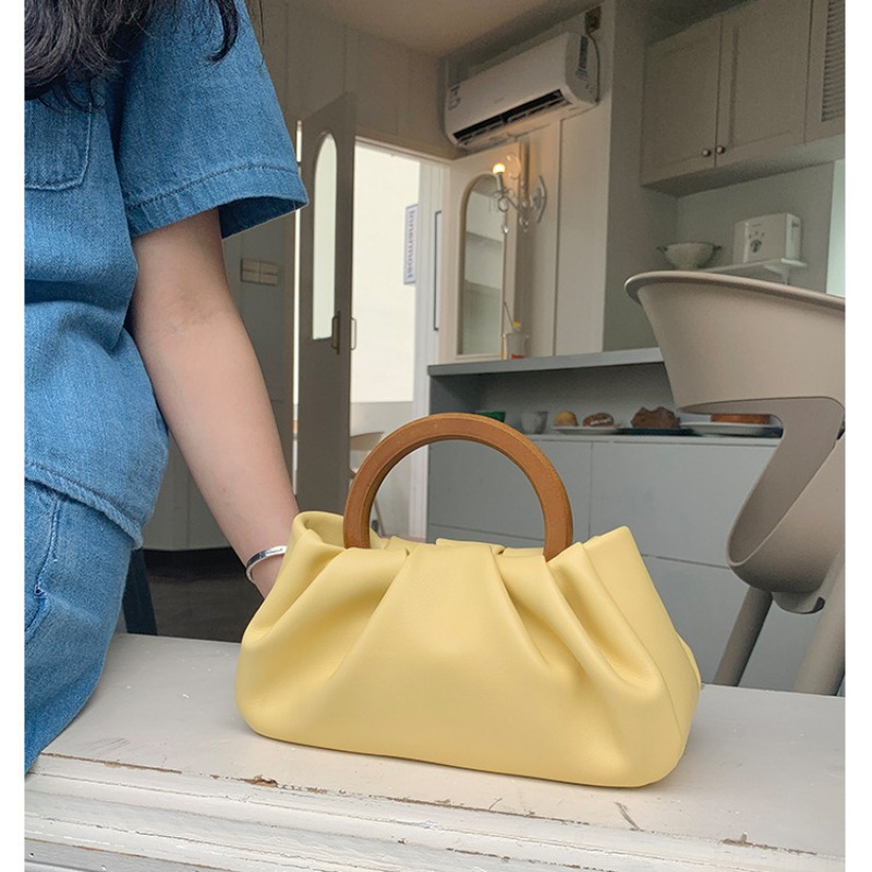 Túi Xách Hình Đám Mây Xếp Ly Tay Cầm Gỗ Thời Trang Mùa Xuân 2022 Gylb259