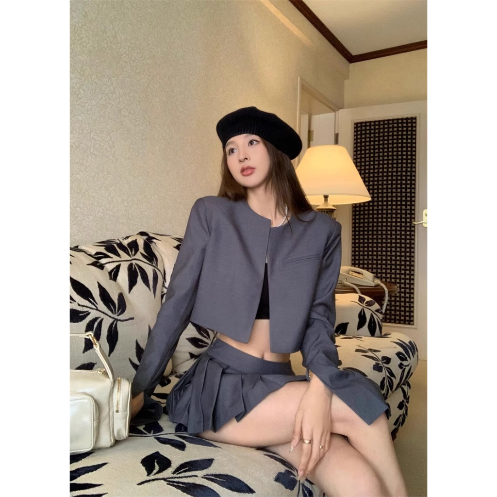 Bộ Áo Khoác cardigan Dài Tay Mỏng + Chân Váy Chữ a Xếp Ly Thời Trang