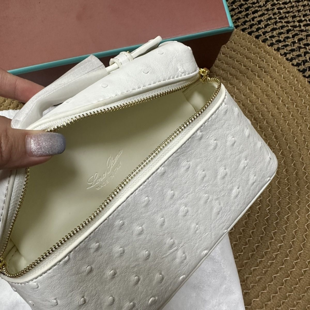 Túi Xách Nữ Loro*Piana Gigi Cùng một loại Lp19 Túi Hộp Cơm Thời Trang Túi Đeo Vai Da Bò Đầu Tiên Với Họa Tiết Lông Vũ