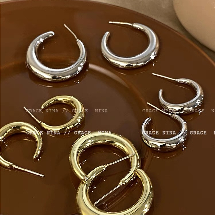Khuyên Tai Kim Loại Phong Cách Lạnh Sang Trọng Cho Nữ