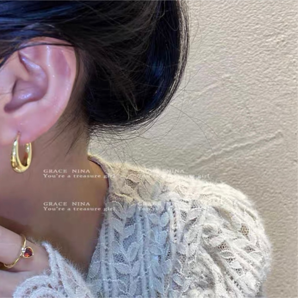Khuyên Tai Kim Loại Phong Cách Lạnh Sang Trọng Cho Nữ