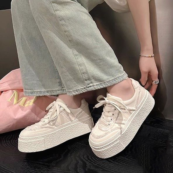 Giày Sneaker Đế Dày Tăng Chiều Cao 3-5cm Chống Trượt Thoải Mái Thời Trang Cho Nữ