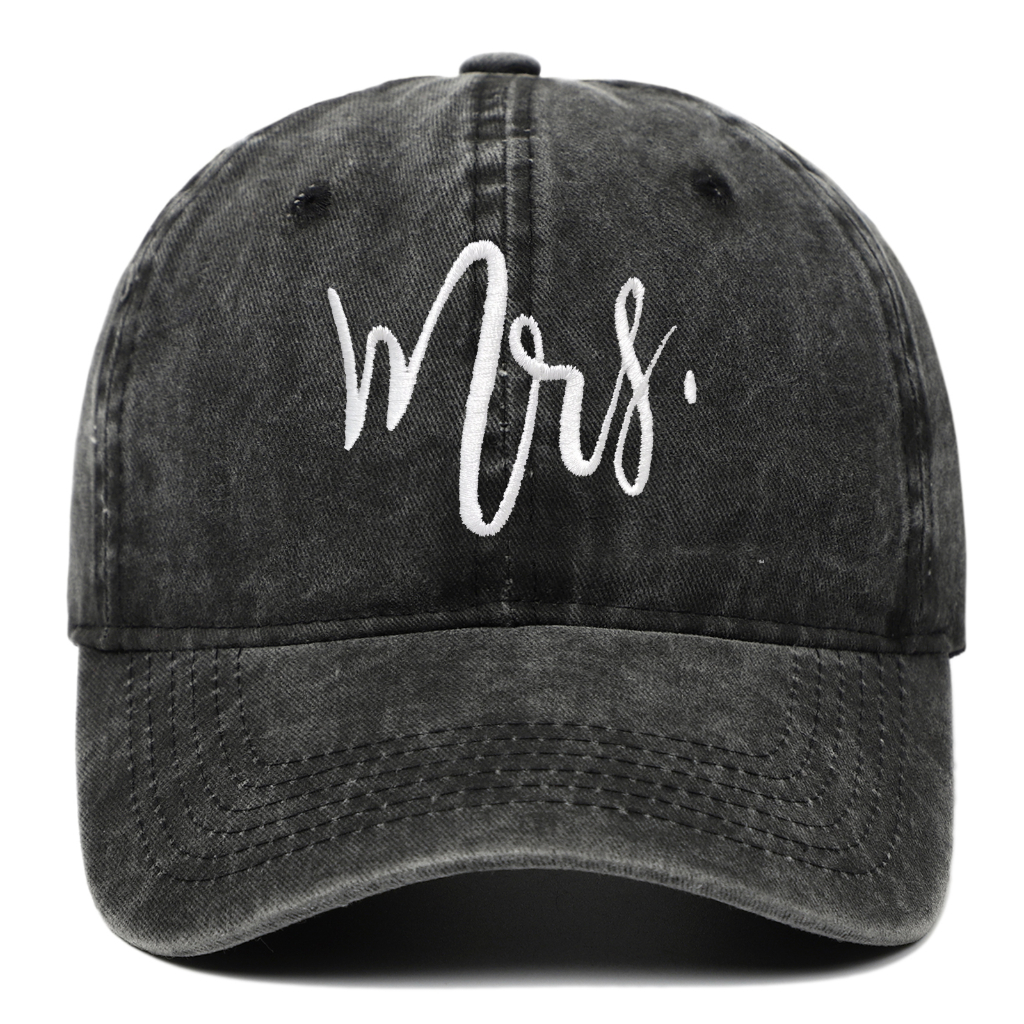 Mũ Lưỡi Trai Thêu Chữ mr Và mrs Cho Cặp Đôi