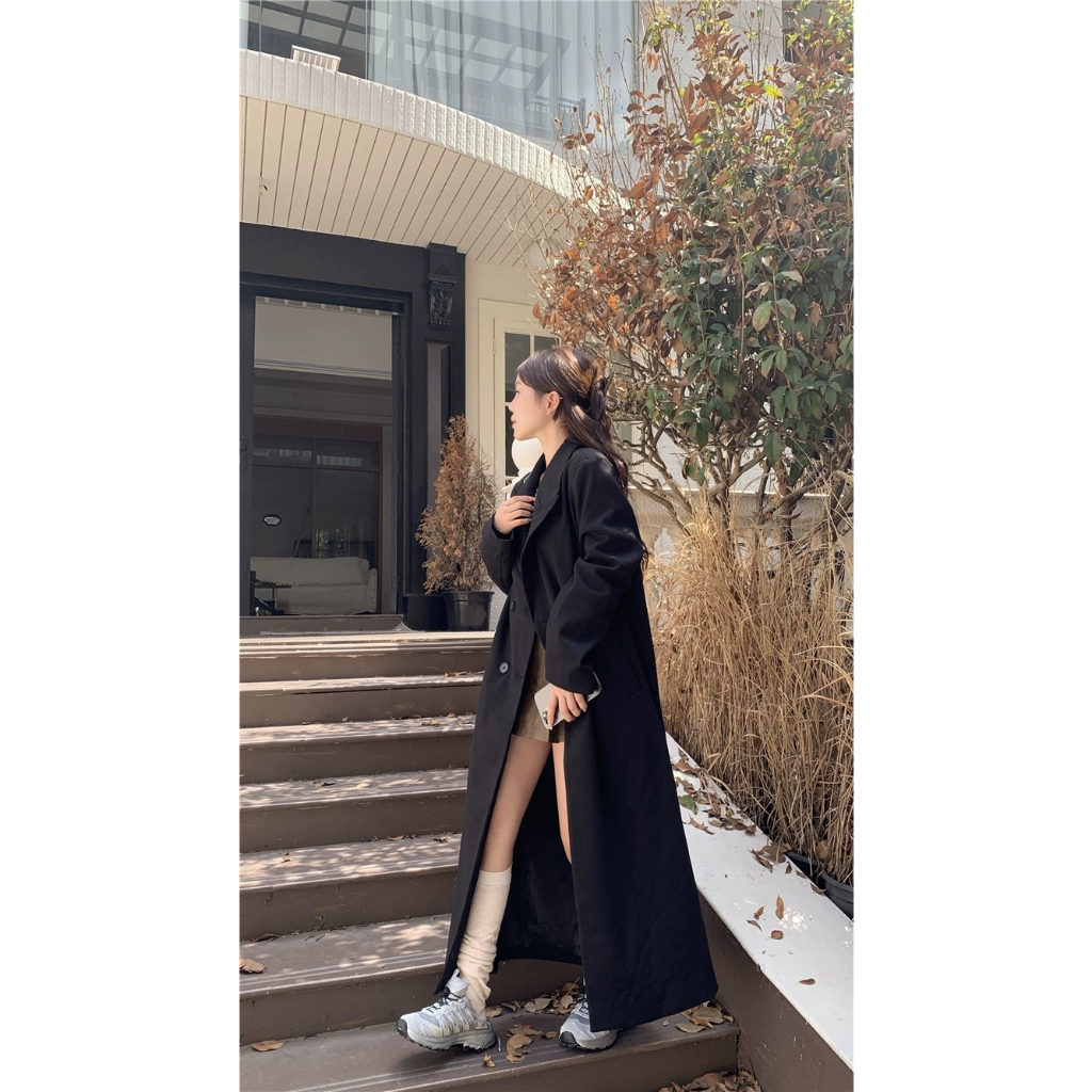 French style style lapel long sleeved trench coat for women