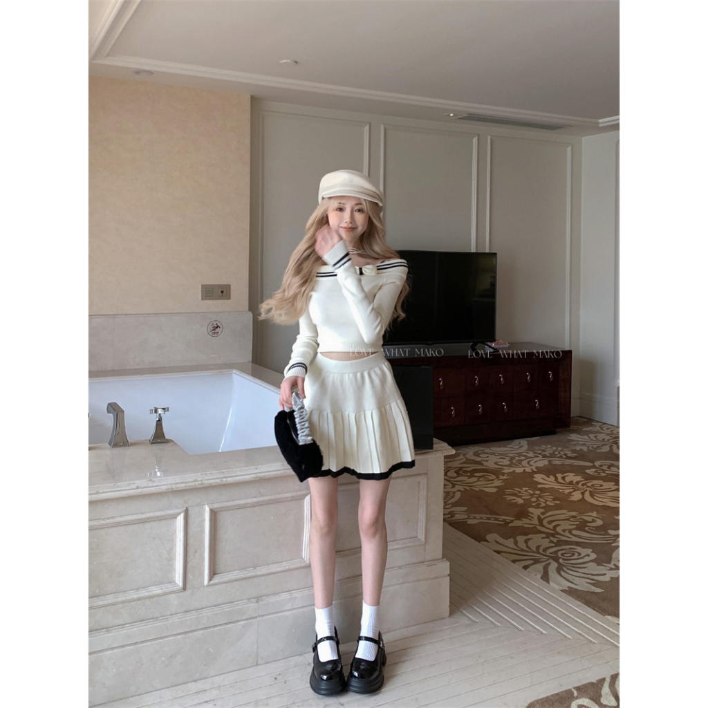 One Bộ Áo Dệt Kim Dài Tay Trễ Vai + Chân Váy Ngắn Xinh Xắn Dành Cho Nữ