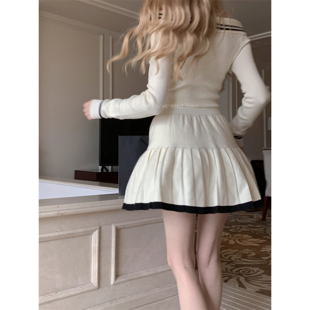 One Bộ Áo Dệt Kim Dài Tay Trễ Vai + Chân Váy Ngắn Xinh Xắn Dành Cho Nữ