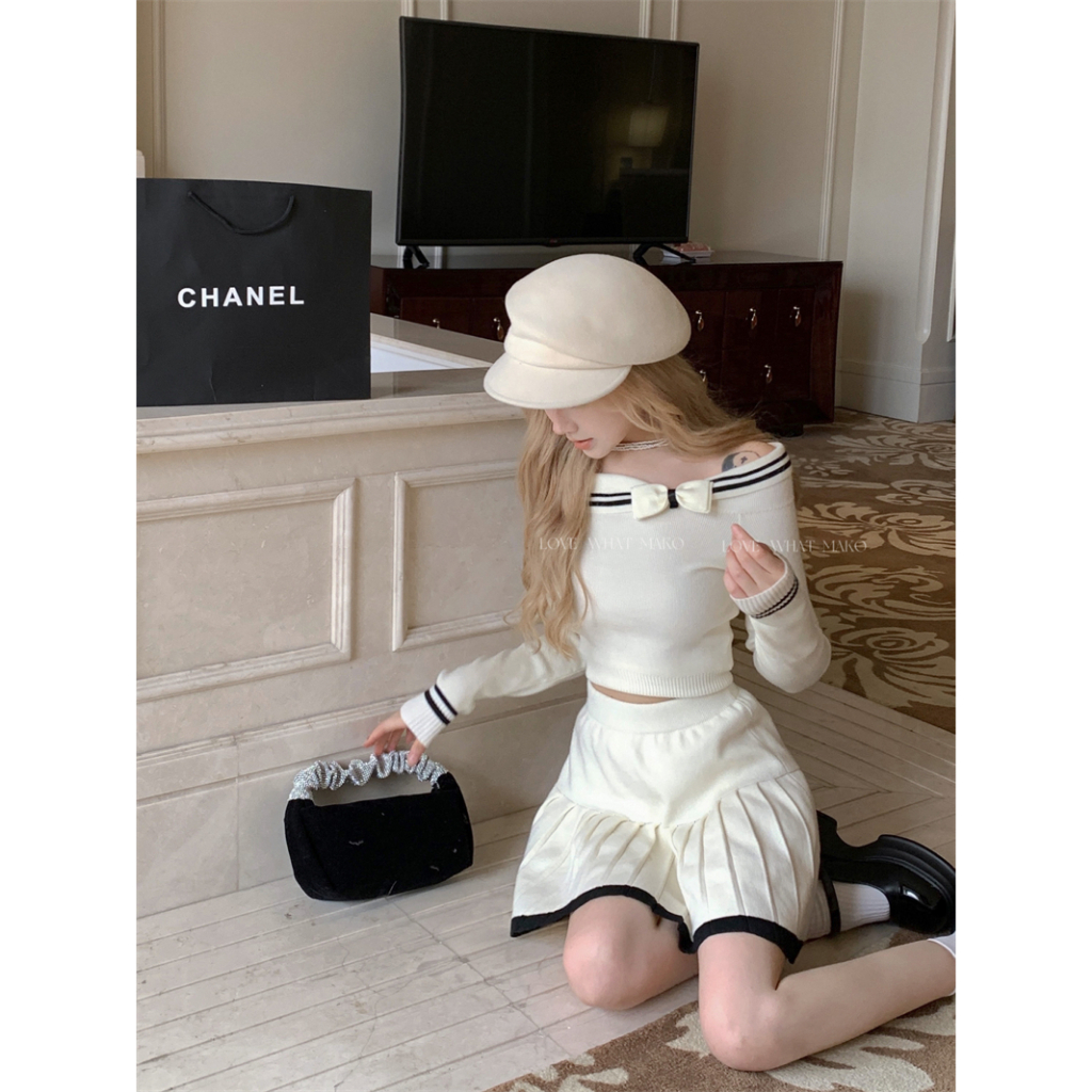 One Bộ Áo Dệt Kim Dài Tay Trễ Vai + Chân Váy Ngắn Xinh Xắn Dành Cho Nữ