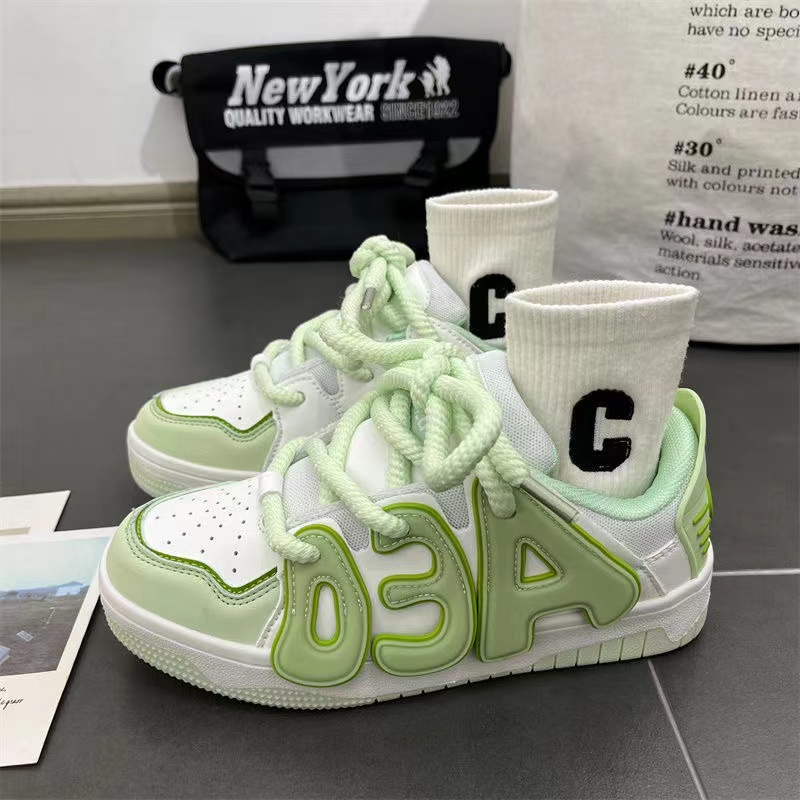 Giày Sneaker Đế Dày In Chữ Thời Trang