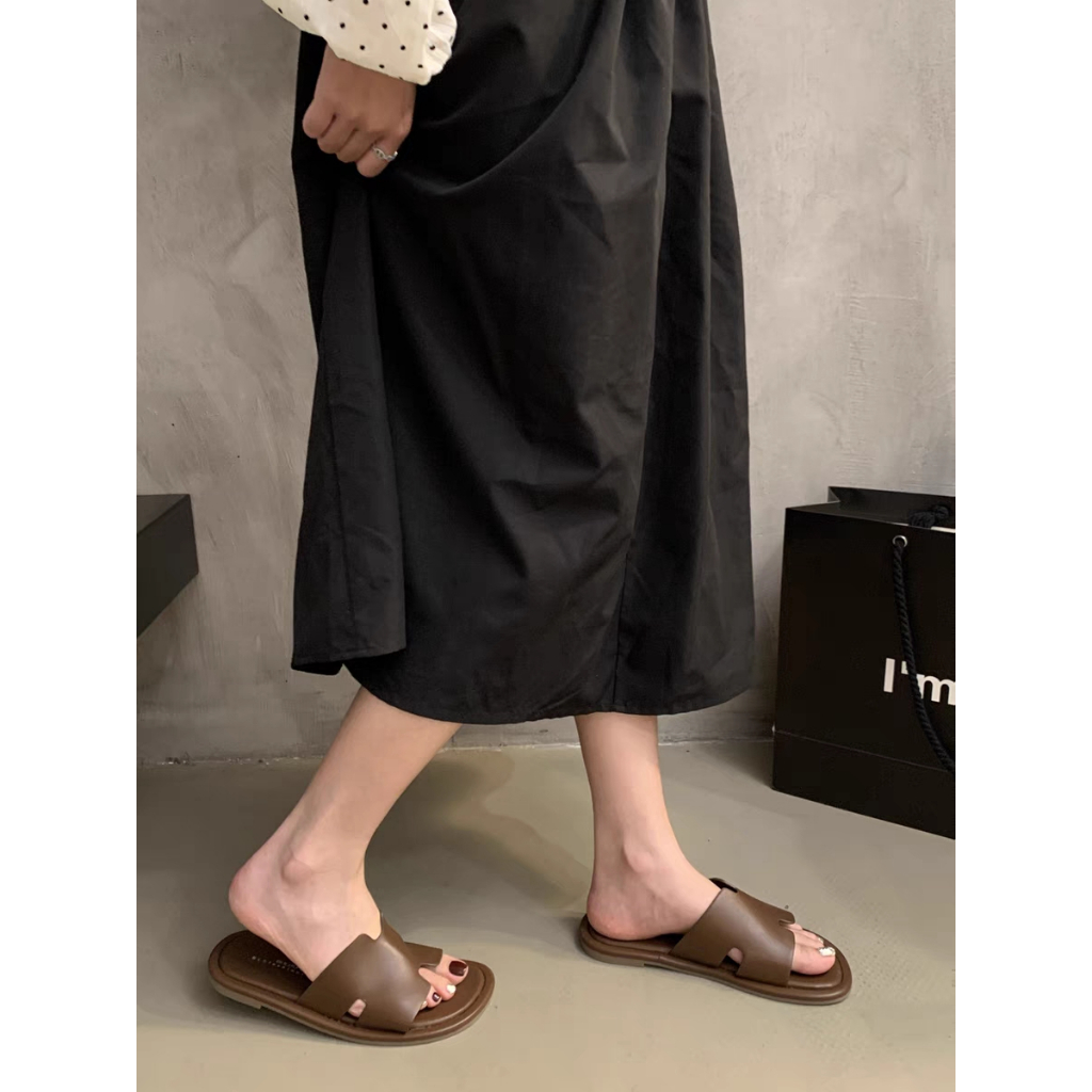 Sandal Đế Bằng Thiết Kế Mới Thời Trang Theo Phong Cách Pháp