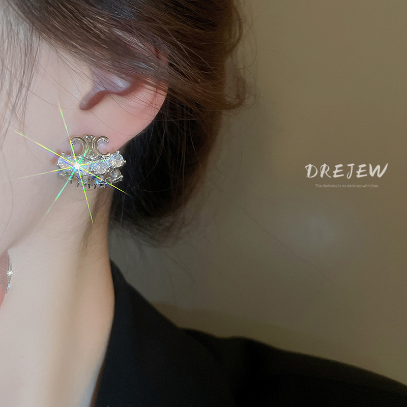 Khuyên Tai Đính Đá zircon Hình Chữ c Sang Trọng Phong Cách Hàn Quốc Cho Nữ