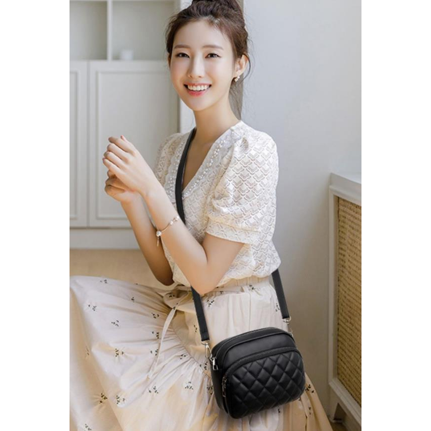 Túi xách nữ đeo chéo  Túi đeo vai nữ  họa tiết hình thoi đơn giản và hợp thời trang