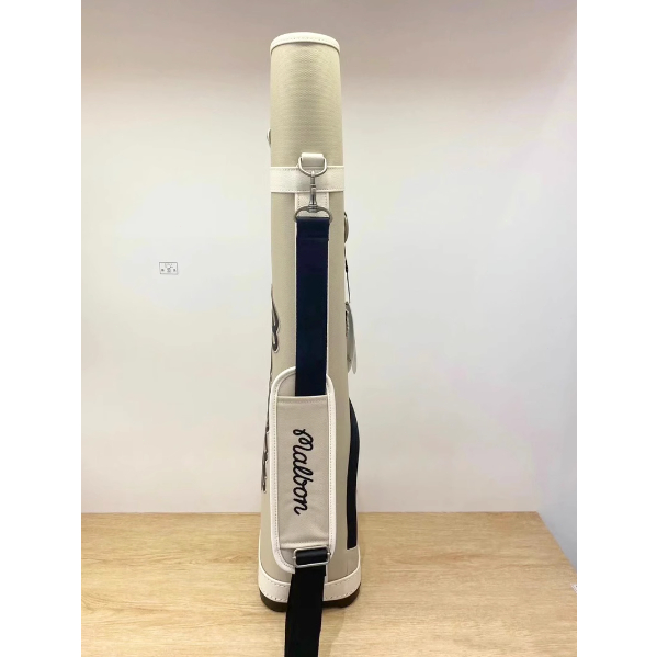 Túi Chơi golf Phiên Bản Hàn Quốc Mới 2023 Màu Trà Sữa Nhẹ Và Tiện Lợi Cho Nam Và Nữ