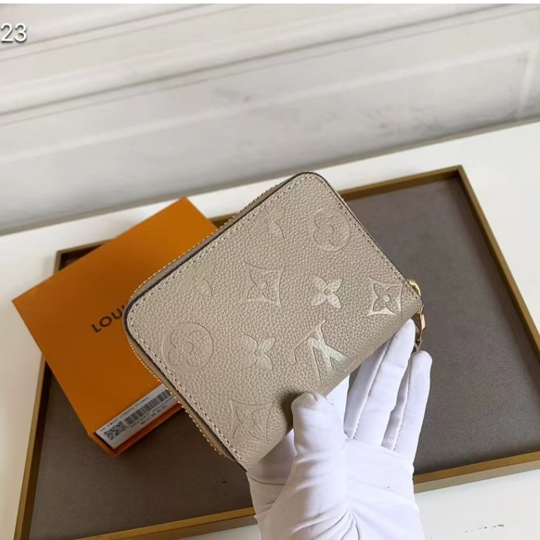 Ví Da Thật 100% Chính Hãng louis vuitton Dập Nổi Họa Tiết lv Có Khóa Kéo m60067