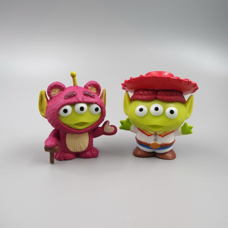 DISNEY Bộ 4 Mô Hình Nhân Vật sherif woody jessie lotso cowboy q Trong toy story